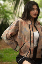 Akshita (Reversible)